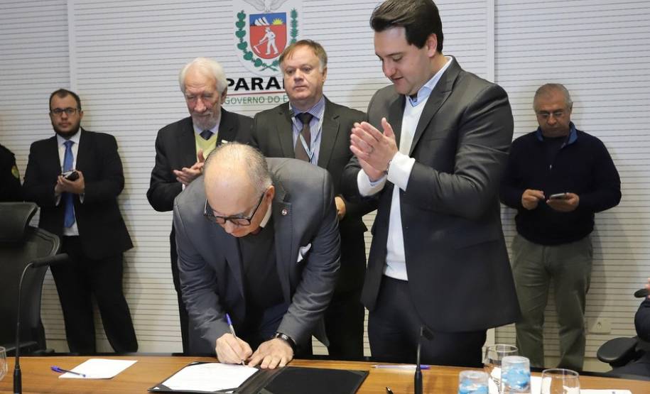 Paraná passa a validar habilitação do Paraguai