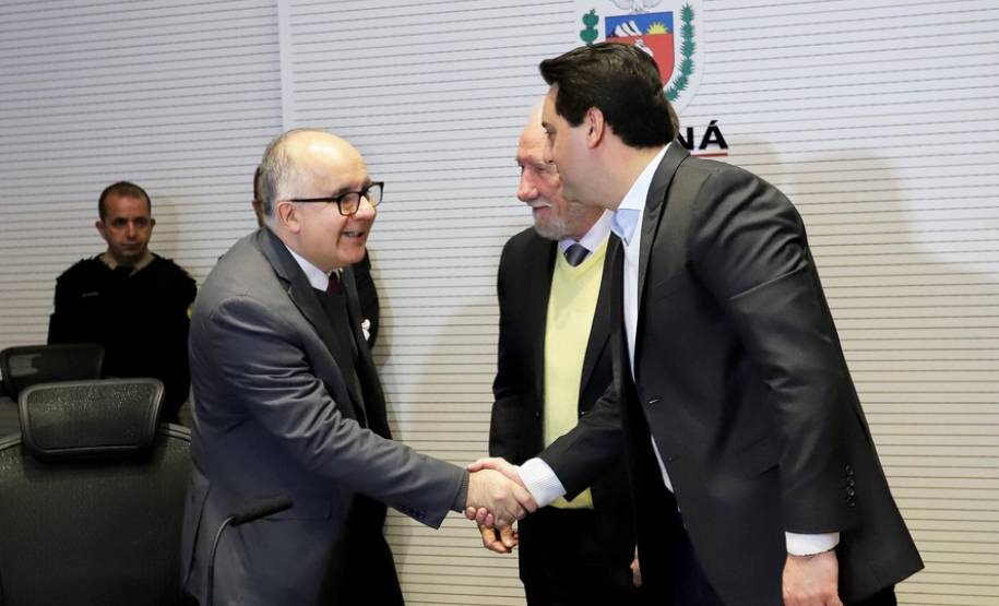 Paraná passa a validar habilitação do Paraguai