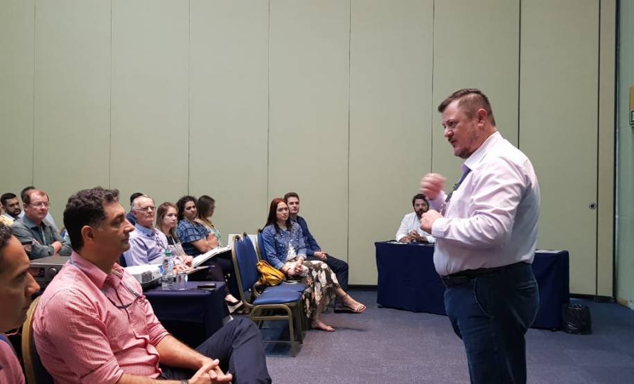 Detran realiza 6º Encontro Regional Técnico Operacional em Foz do Iguaçu