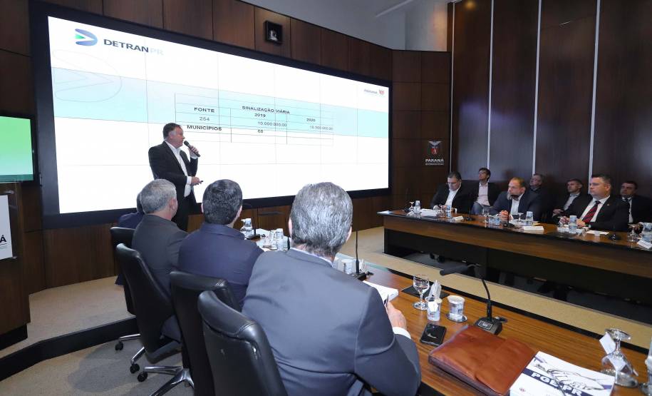 Diretor-geral do Detran apresenta balanço de 2019 em reunião do secretariado