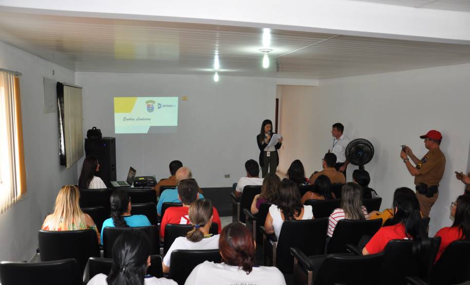 Projeto Escolas Lindeiras 2019 é encerrado com solenidade em Guaratuba