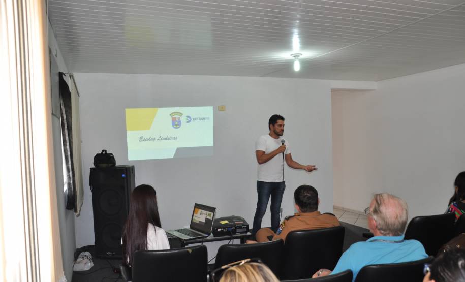 Projeto Escolas Lindeiras 2019 é encerrado com solenidade em Guaratuba