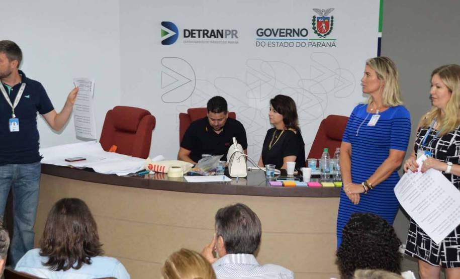 Diretorias de tecnologia e operacional do Detran promovem dinâmica de planejamento com suas coordenadorias