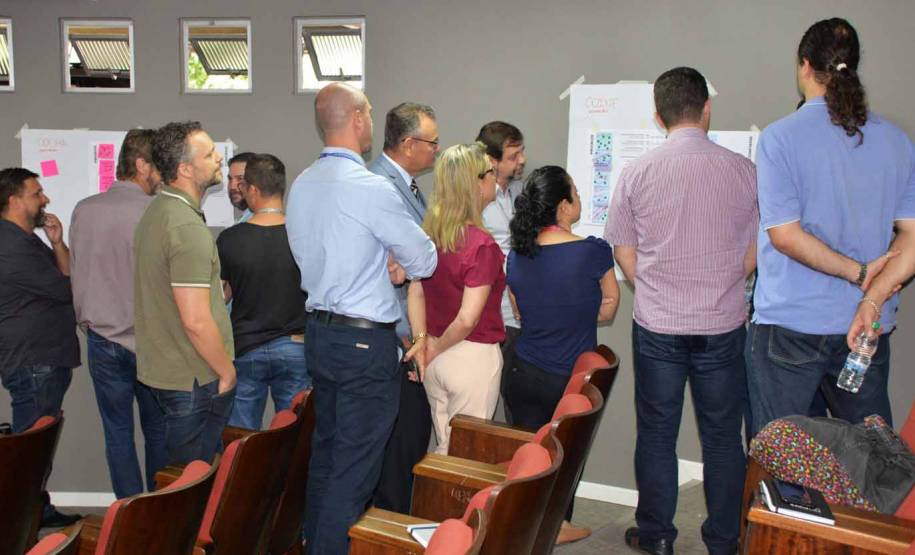 Diretorias de tecnologia e operacional do Detran promovem dinâmica de planejamento com suas coordenadorias