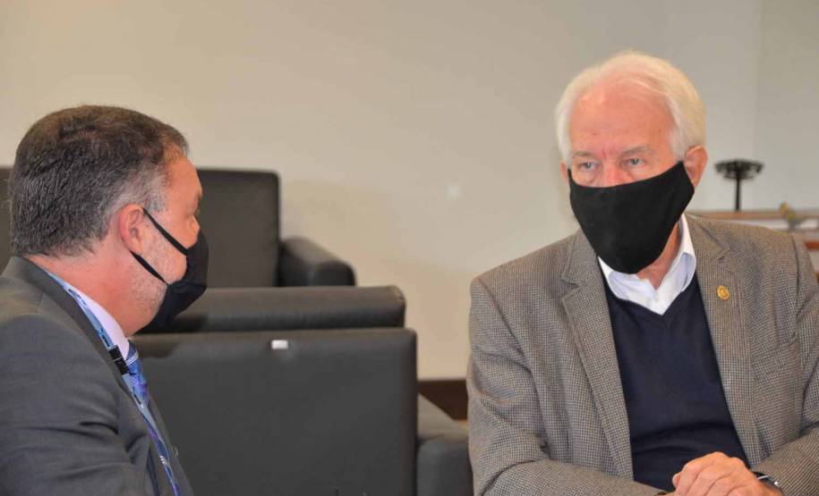 Diretoria do Detran se reúne com representantes do Sindicato dos Despachantes e vice-governador Darci Piana