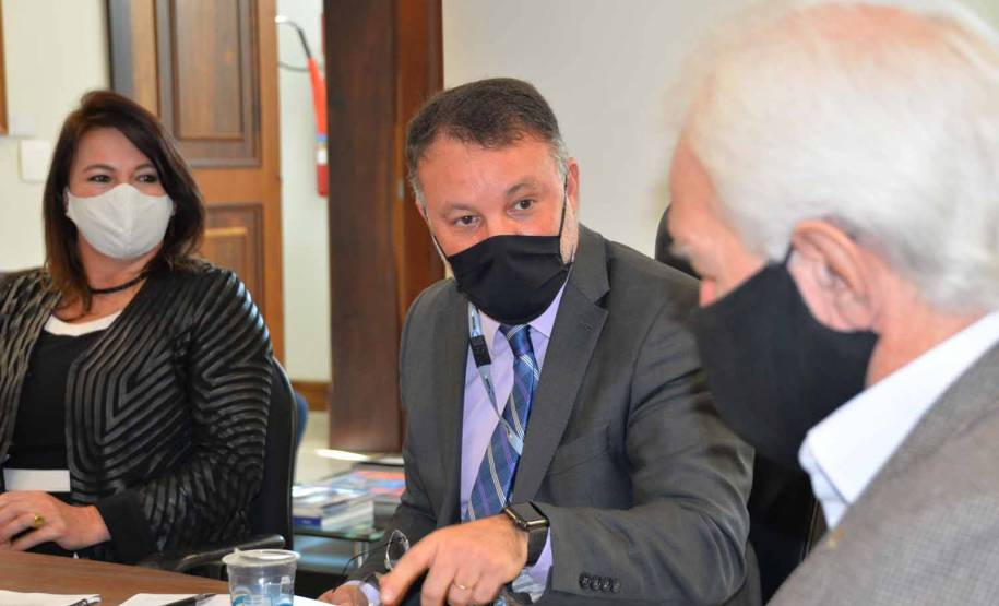 Diretoria do Detran se reúne com representantes do Sindicato dos Despachantes e vice-governador Darci Piana