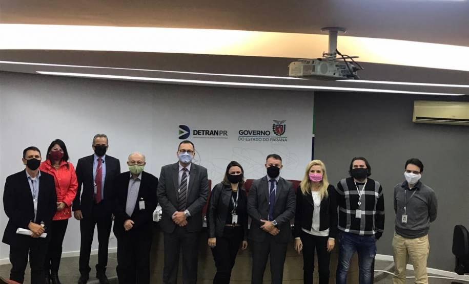 Sindicato dos despachantes convida diretoria do Detran para café da manhã