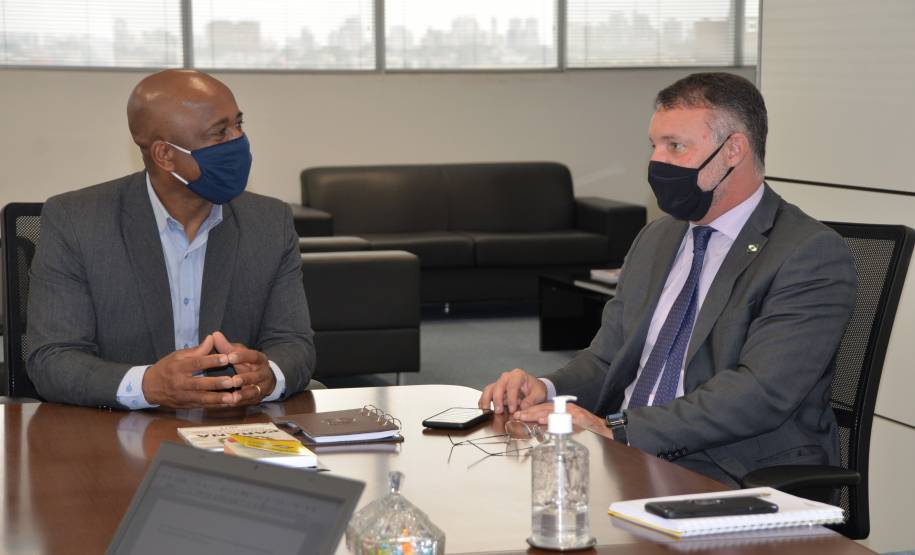 Diretor-geral do Detran-PR fortalece parceria com Polícia Rodoviária Federal