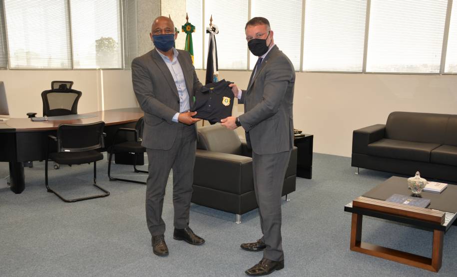 Diretor-geral do Detran-PR fortalece parceria com Polícia Rodoviária Federal