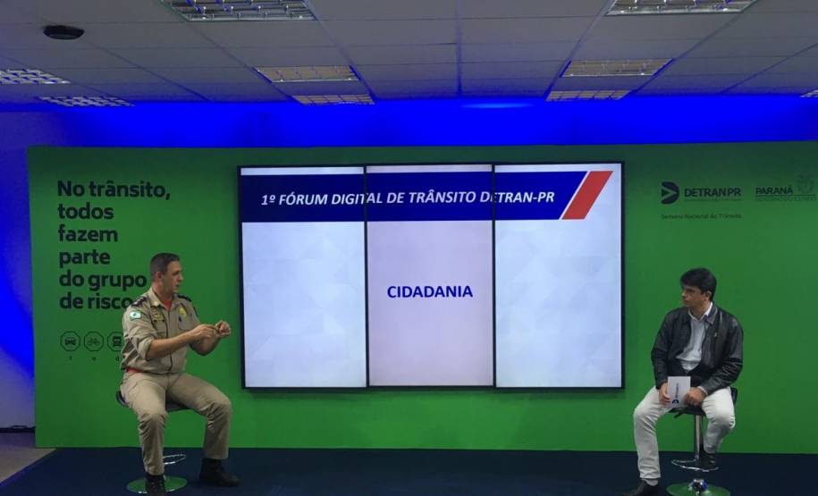 Semana Nacional de Trânsito encerra com ação solidária Paraná Piá