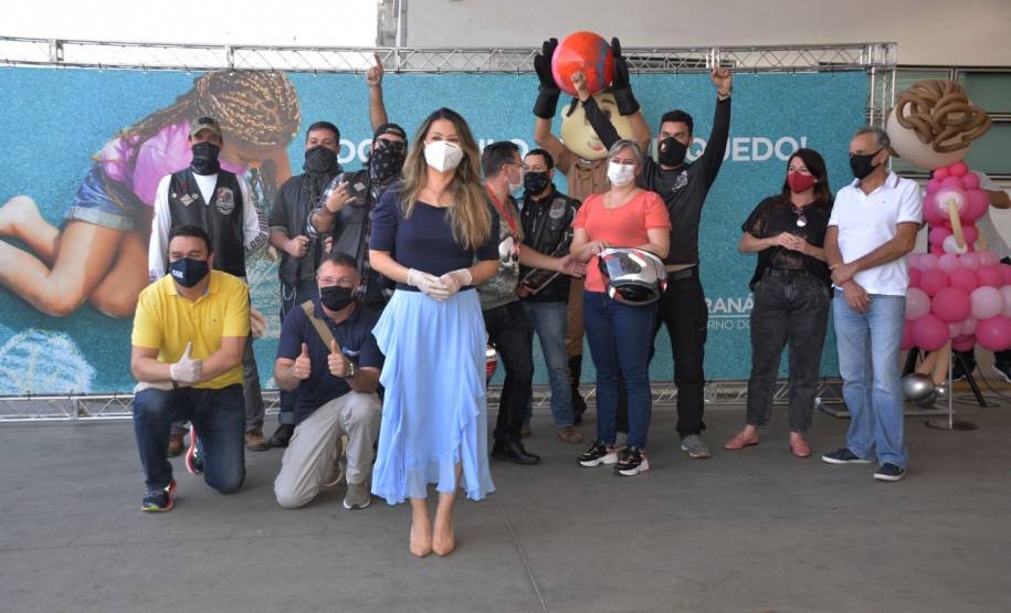 Semana Nacional de Trânsito encerra com ação solidária Paraná Piá