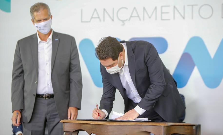 Governo recebe carros elétricos para utilização na frota pública