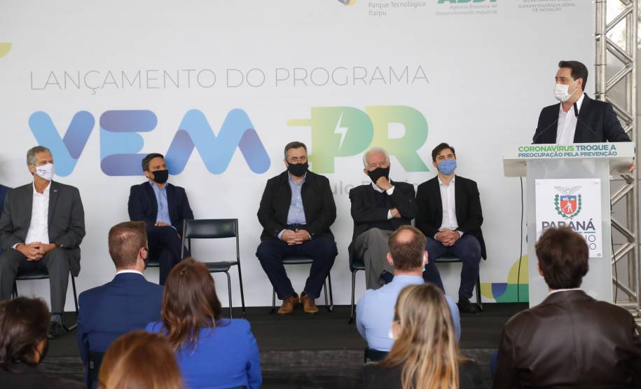 Governo recebe carros elétricos para utilização na frota pública