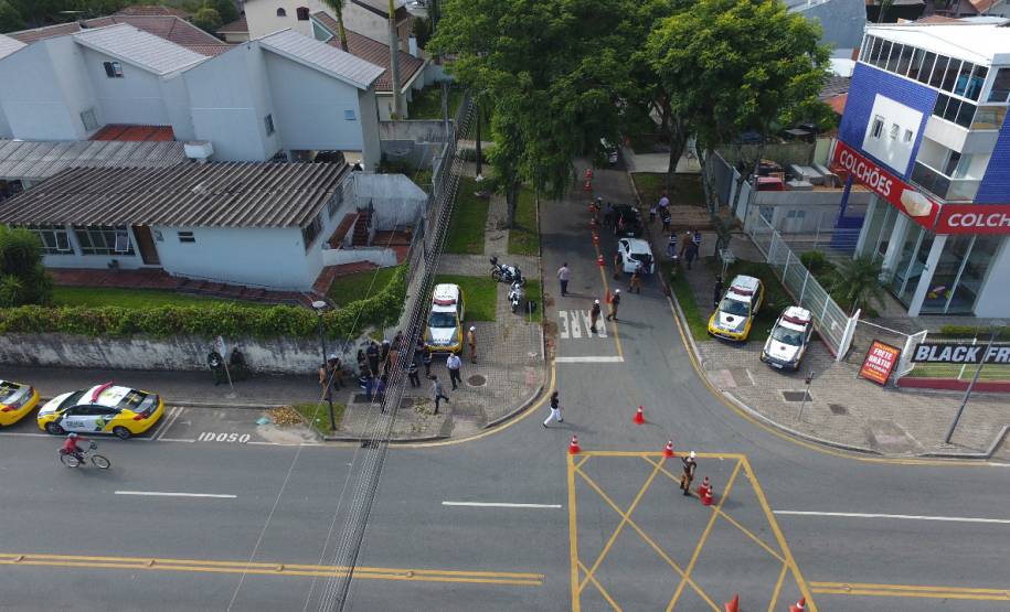 Talonário eletrônico desenvolvido pelo Detran já começa a ser usado pela Polícia Militar do Paraná