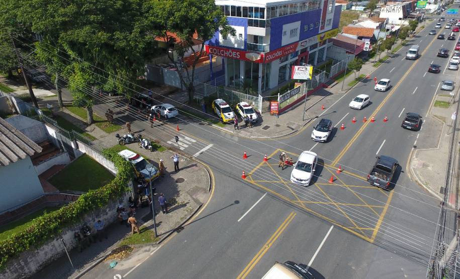 Talonário eletrônico desenvolvido pelo Detran já começa a ser usado pela Polícia Militar do Paraná