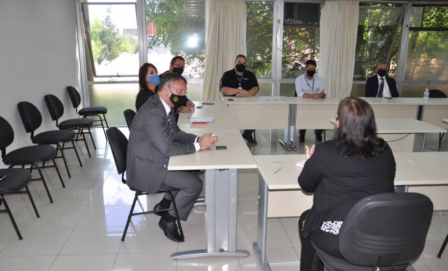 Diretoria do Detran-PR recebe embaixadora da Venezuela