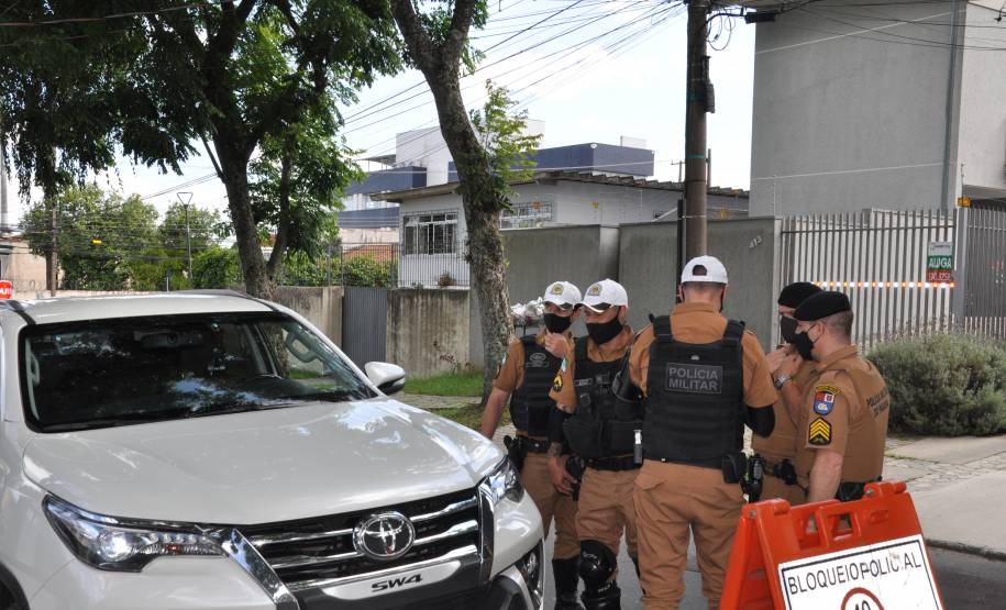 Talonário eletrônico desenvolvido pelo Detran já começa a ser usado pela Polícia Militar do Paraná