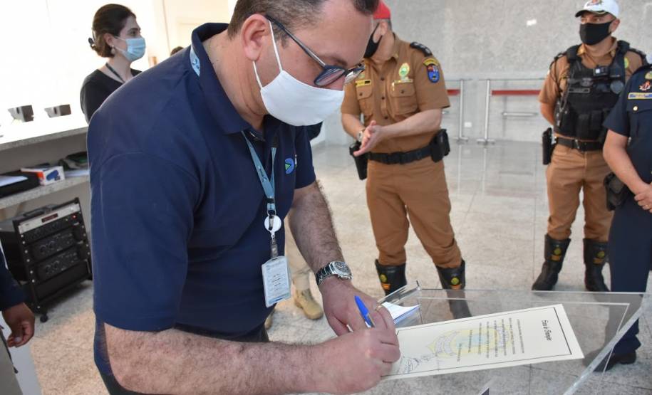 PRF no Paraná inaugura Operação Rodovida com órgãos de trânsito
