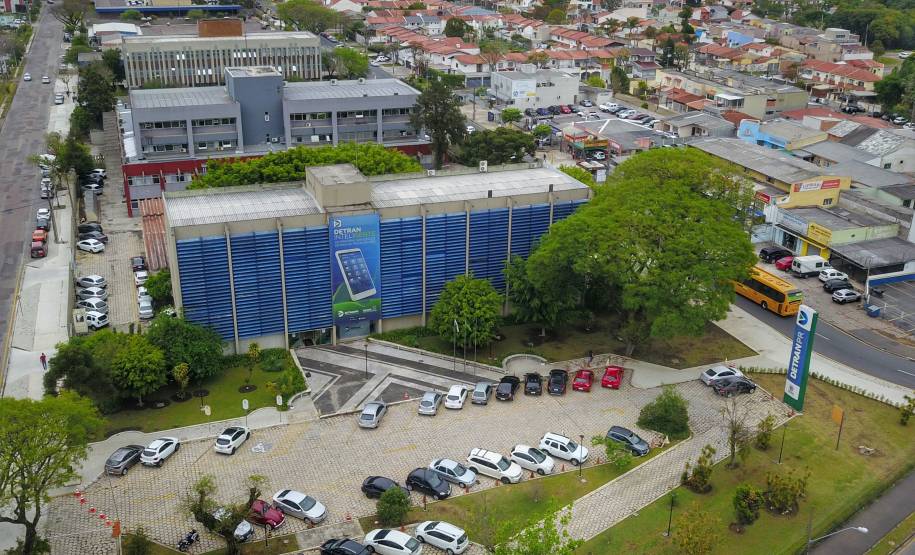 Detran Paraná comemora oito décadas de serviços prestados à população paranaense