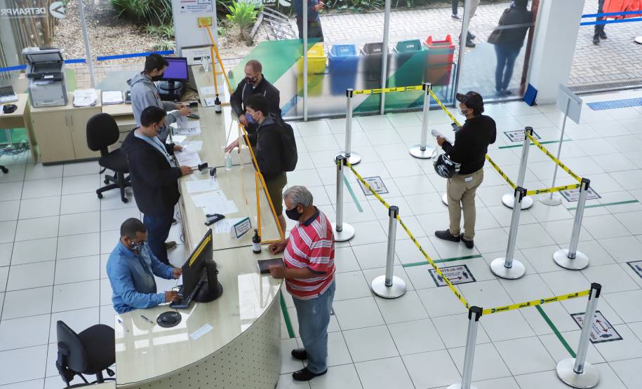 Detran Paraná comemora oito décadas de serviços prestados à população paranaense
