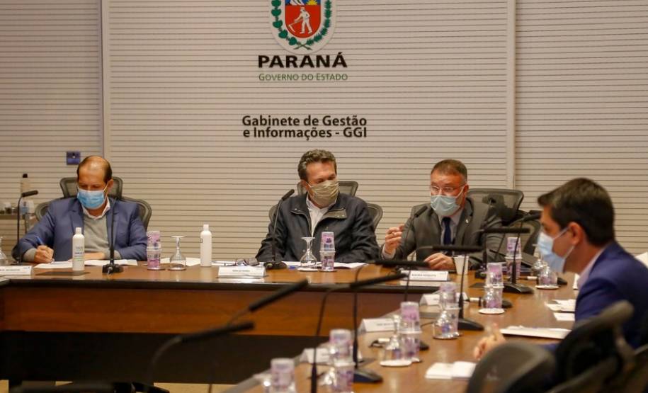 reuniao conselho de parcerias patios