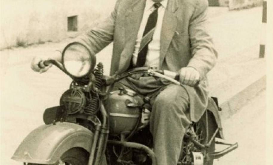 Mário Guerra em moto