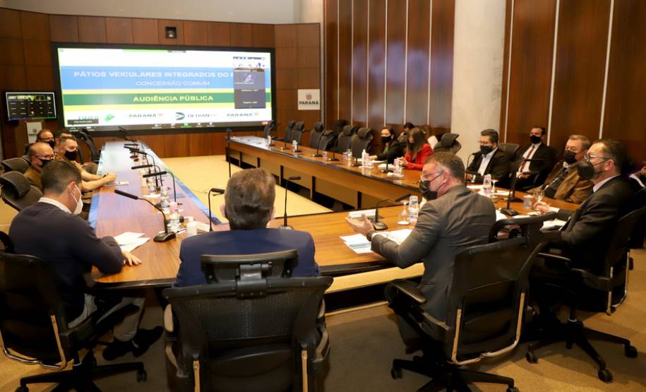 Concessão de pátios veiculares recebe primeiras contribuições em audiência pública