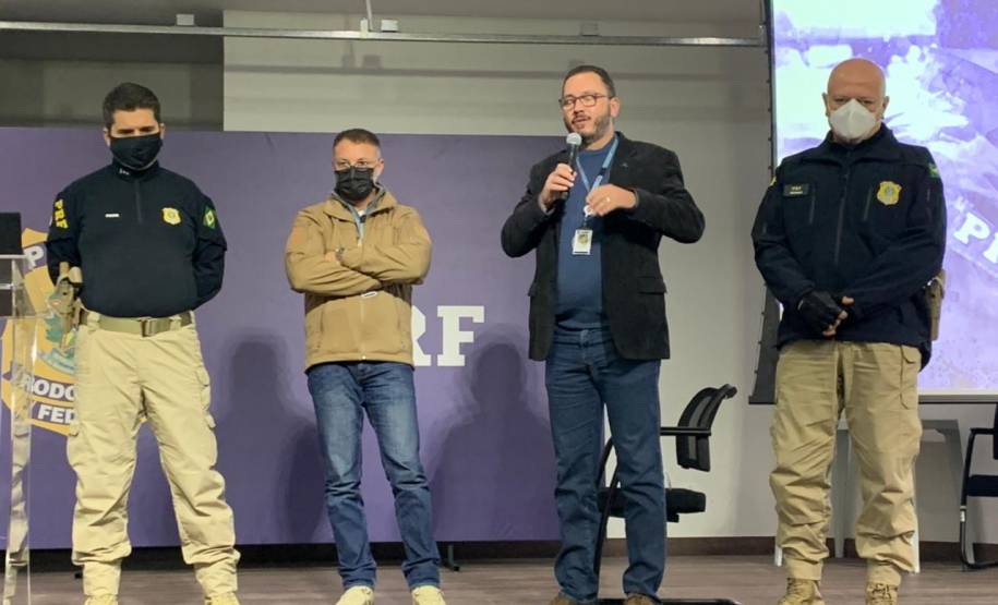 Em operação conjunta, PRF identifica veículos roubados ou furtados em pátio do Detran