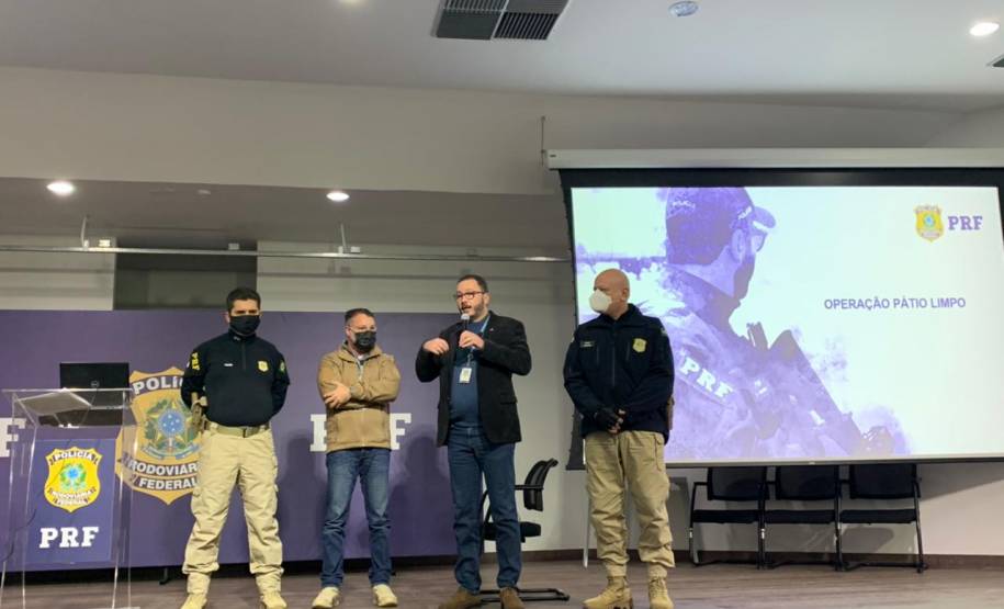 Em operação conjunta, PRF identifica veículos roubados ou furtados em pátio do Detran