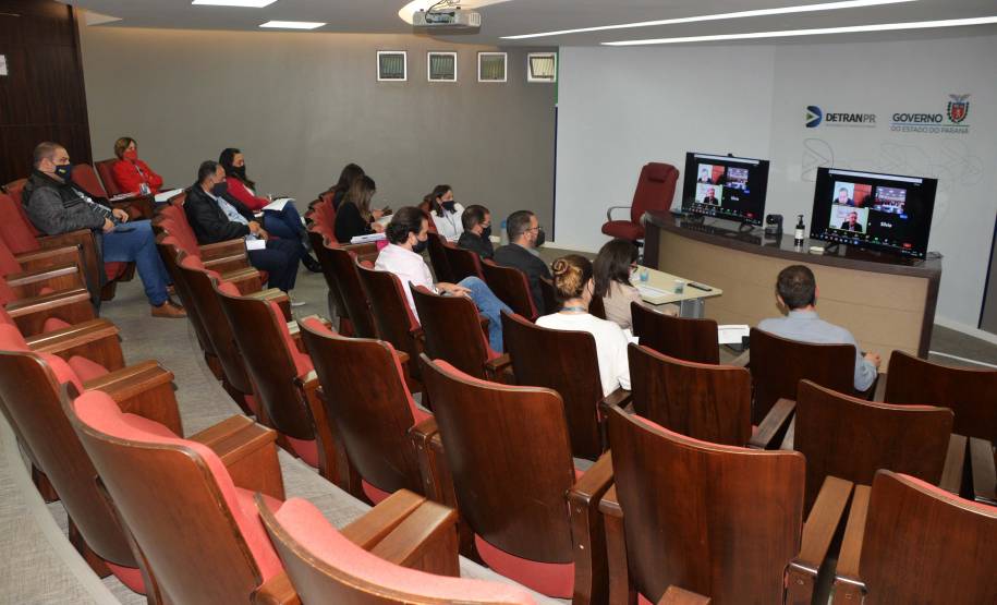 Detran realiza audiência pública sobre clínicas médicas