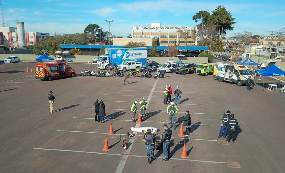Evento para motociclistas trabalha condução e dicas para evitar acidentes