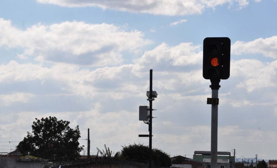 Detran participa de teste com inteligência artificial nos cruzamentos com ferrovias