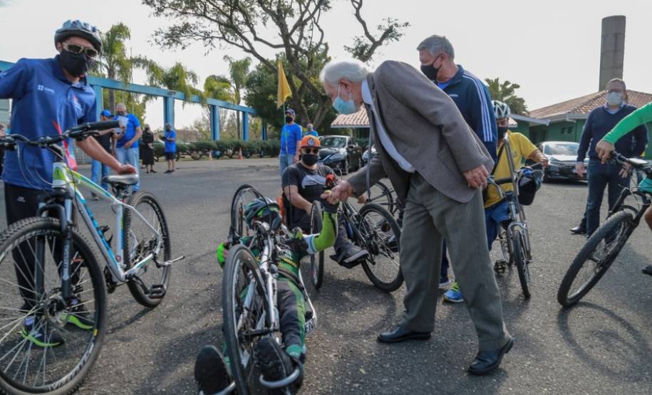 Estado lança o Programa Pedala Paraná, com 80 ciclorrotas
