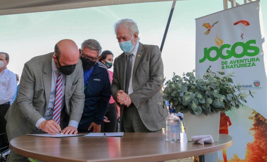 Estado lança o Programa Pedala Paraná, com 80 ciclorrotas