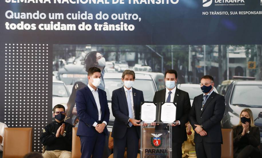 Paraná é o primeiro estado a aderir ao plano nacional que buscar reduzir mortes no trânsito