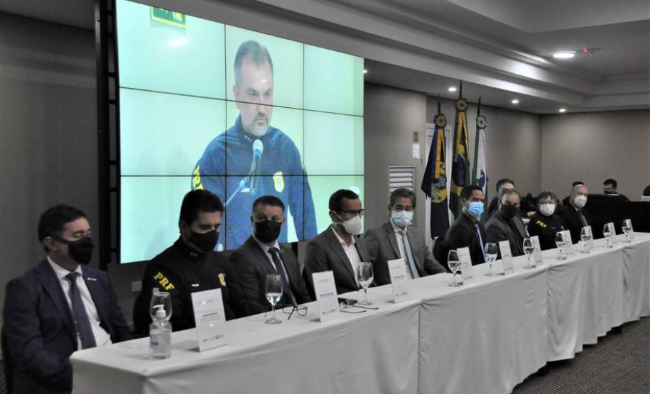 Paranaenses podem usar documentos digitais de trânsito ao visitar Argentina e Paraguai