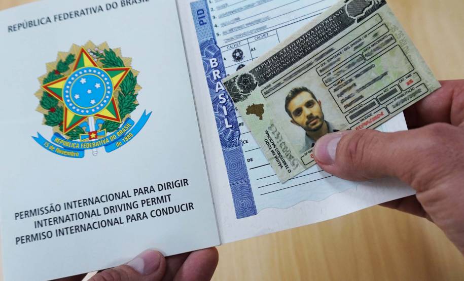 Detran-PR já emitiu 13,8 mil carteiras de habilitação para estrangeiros
