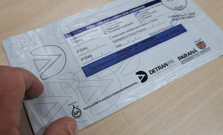 Mais de 35 mil carteiras de habilitação estão em unidades do Detran aguardando a retirada