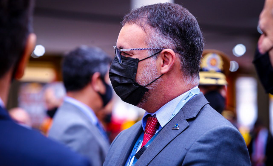 Detran participa de solenidade da troca de comando do Corpo de Bombeiros do Paraná