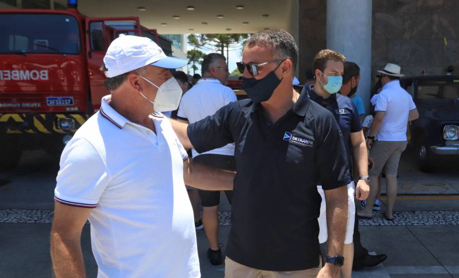 Detran-PR e Senatran lançam o novo modelo de placa preta para veículos de coleção