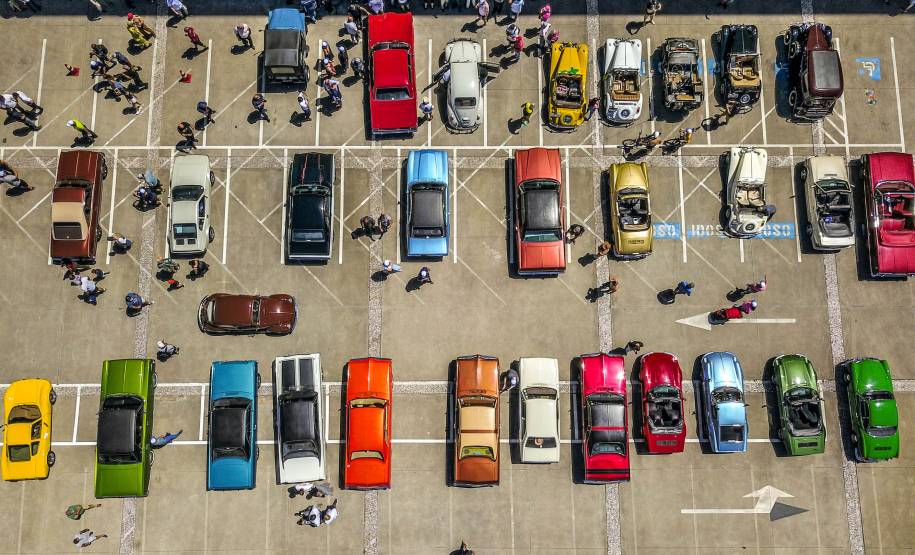 Detran-PR e Senatran lançam o novo modelo de placa preta para veículos de coleção