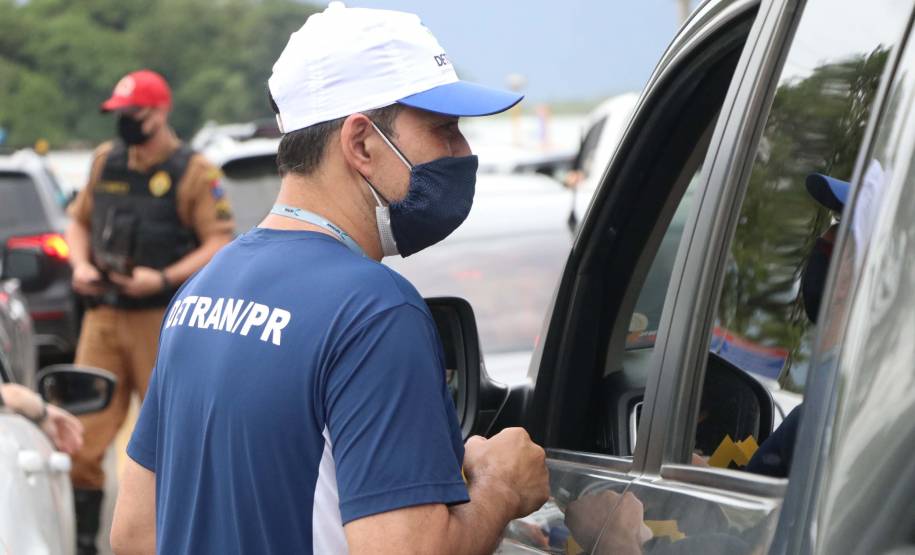 Detran e Batalhão de Polícia Rodoviária estimulam educação no trânsito no Litoral