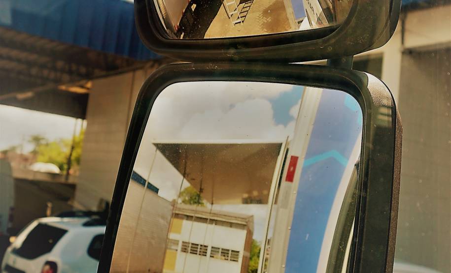 Detran orienta caminhoneiros do Paraná sobre manutenção veicular e limites da legislação