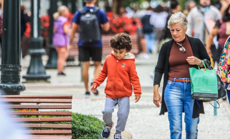 Detran-PR estabelece regras quanto à liberação do uso de máscaras em suas unidades