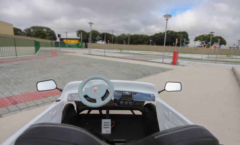 Governador inaugura Detranzinho, minicidade voltada à educação no trânsito para crianças