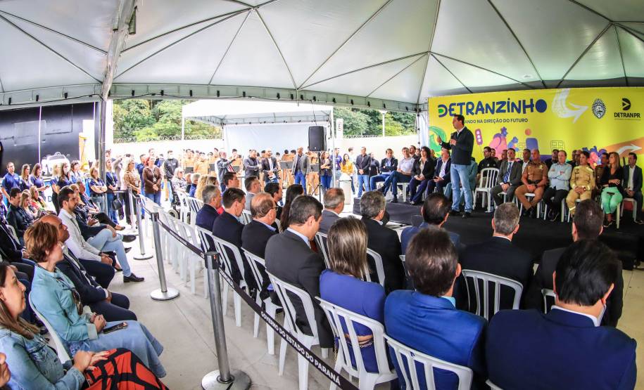 Governador inaugura Detranzinho, minicidade voltada à educação no trânsito para crianças
