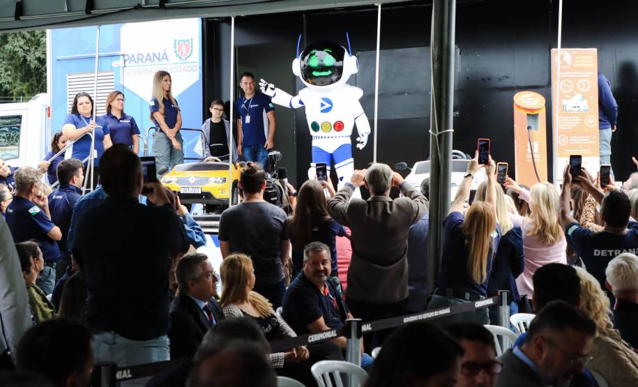 Governador inaugura Detranzinho, minicidade voltada à educação no trânsito para crianças