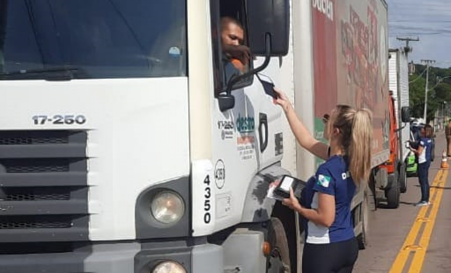Em 15 dias, ações do Maio Amarelo alcançam mais de 3.300 pessoas no Paraná