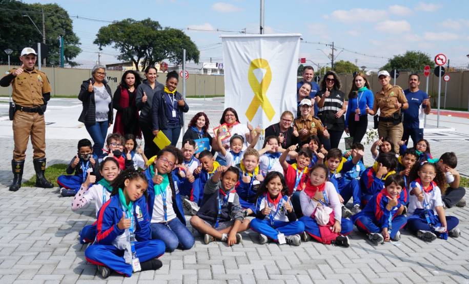 Alunos de Colombo são os primeiros a conhecer as ações educativas do Detranzinho