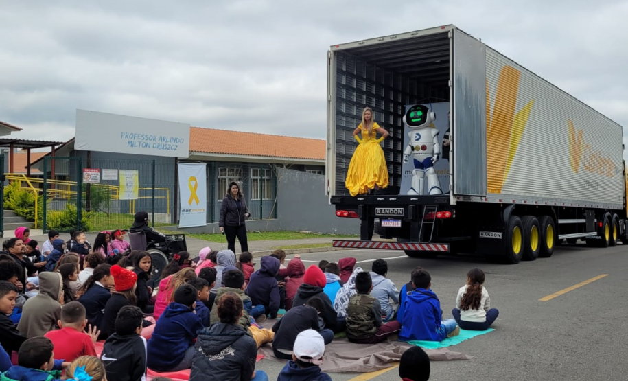 Em 15 dias, ações do Maio Amarelo alcançam mais de 3.300 pessoas no Paraná
